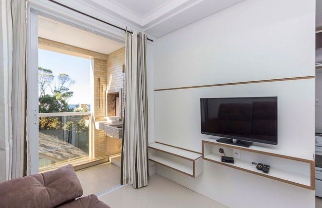 Madeira Aptos na Praia de Bombas - Photo 11