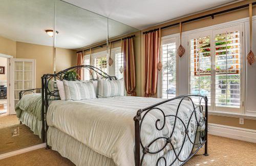 Elegant 6,300-Sq-Ft Family Home with Hot Tub in Orem - Photo 27