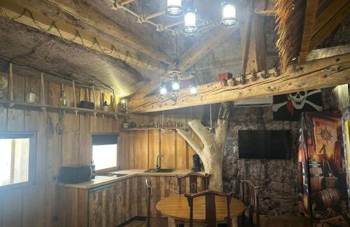 Studio repaire des pirates du Cloitre - Foto 12