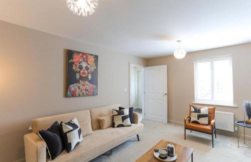 Modern 4BR House in the Centre Spacious & Ideal for Families and Contractors - Foto 2