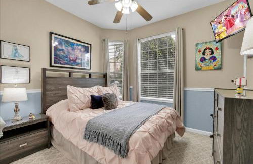 3 Bed Windsor Palms Condo - Conservation Views - Photo 8