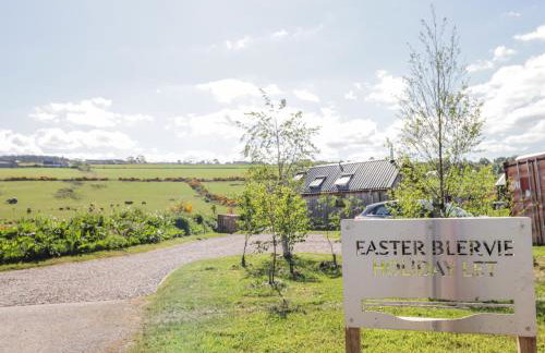 Easter Blervie - Foto 29