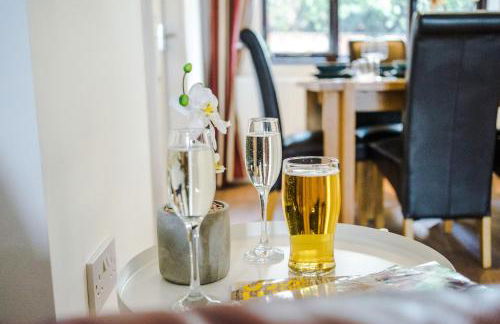 Spacious 4-Bed House Near Wigan Warrington - Foto 12