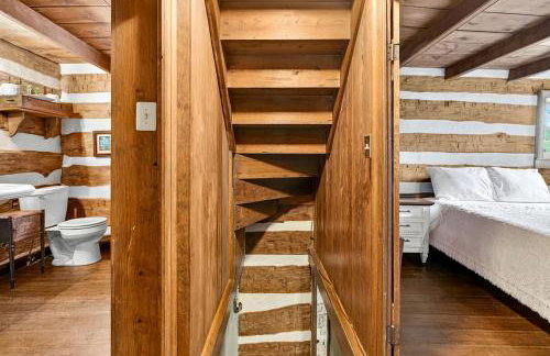 Historic Restored Farmhouse with Cowboy Cauldron Fire Pit Near Ice Mountain, Capon Bridge, West Virginia - Foto 40