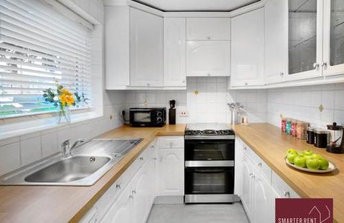 Maidenhead - 3 Bed House - Garden - Foto 7