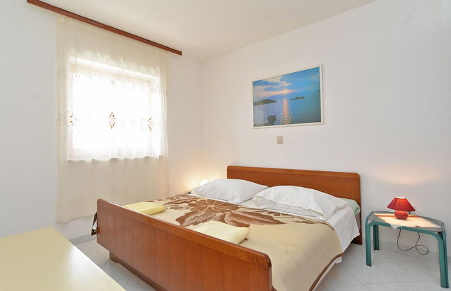 Apartment Josip 828 - Photo 11