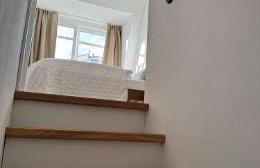 Loft-Maisonette Apartment - Photo 2