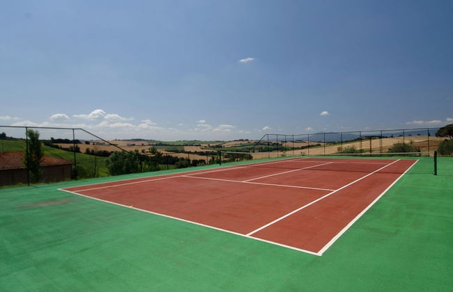 La Contea - Photo 14