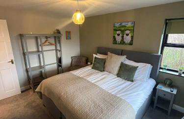 Oaklodge House - Photo 43