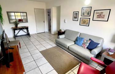 Apartamentos até 6 pessoas - 3 quartos com suíte e garagem, completo - Photo 11