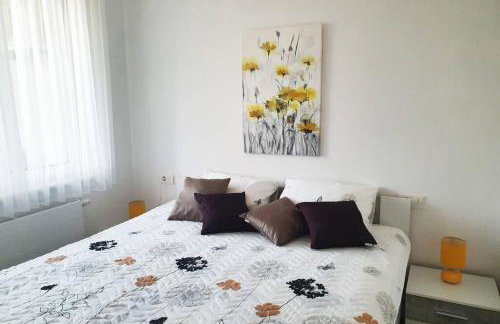 No.5 Apartment - Photo 1