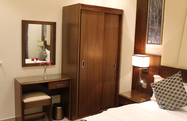 Pestana Hotel & Suites 3 - Photo 17