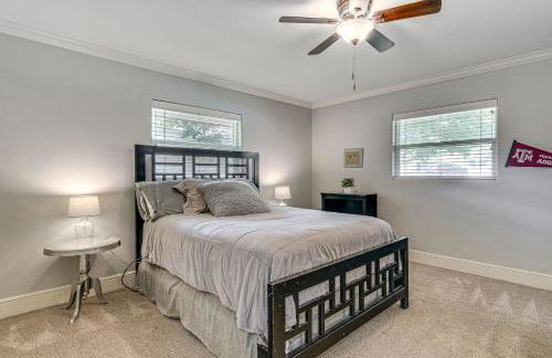 Walk to Texas AandM College Station Home with Yard! - Foto 19