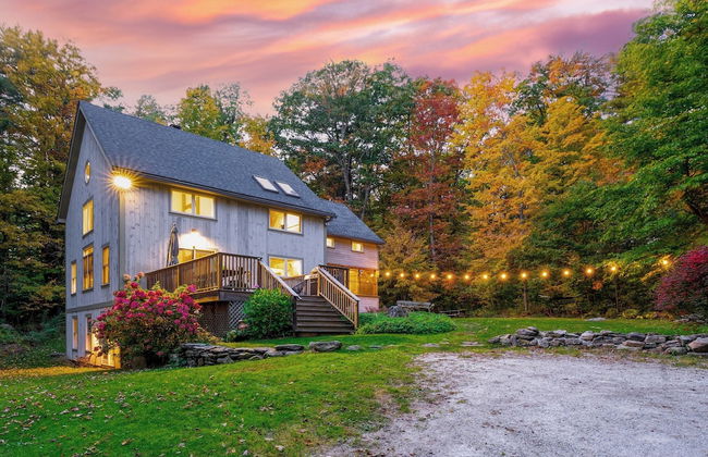 Woodfall by Avantstay Tons of Outdoor Space - Foto 1