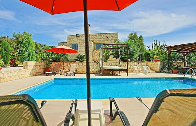 Villa Georgios Rafaela - Photo 21