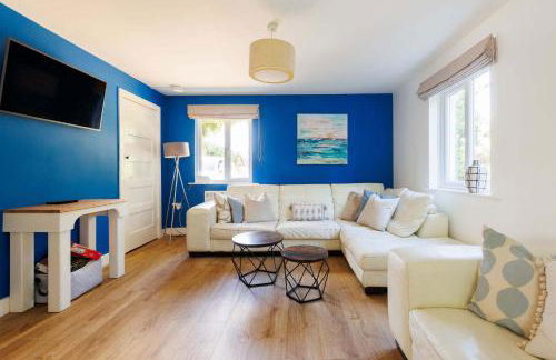 Lux Countryside Haven Mins to Beach Garden - Foto 2