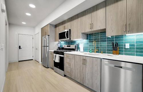 Global Luxury Suites near Liberty Station - Foto 5