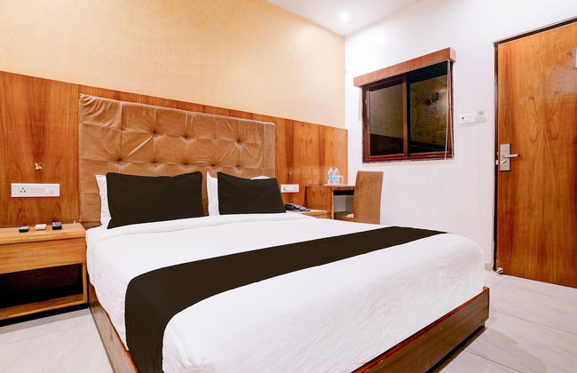 Luxurious Stays at Times Square Le Western Mumbai - Foto 12