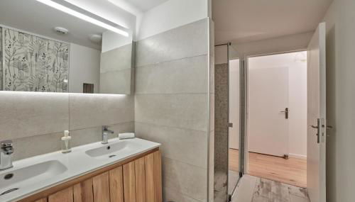 3p - 70m2 CAPUCINE au calme avec jardins - Foto 3, Shower