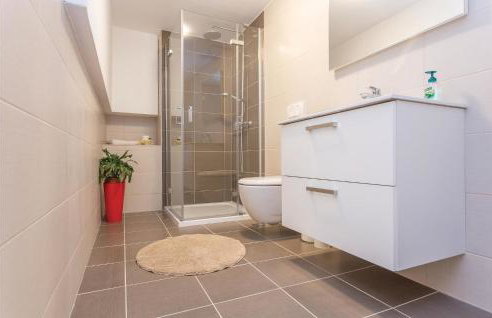 Two-Bedroom Apartment In Sibenik - Foto 34