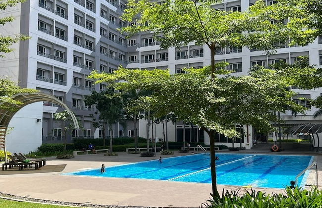 H&H @ Grace Residences - Photo 18