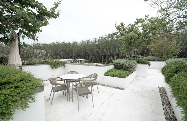 Tree O'clock Pool Villa - Phuket - Photo 34