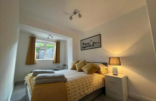 Cotswold apartment with private parking! - Foto 7