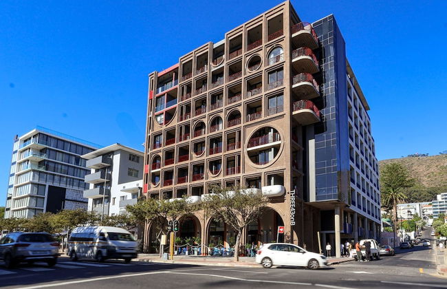 THREE43 on B - Fluent Serviced Apartments - Foto 1