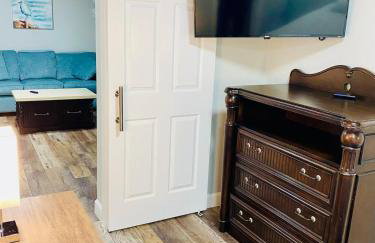 Cottage 36, Sunshine Suite - Dora Canal Court - a downtown, waterfront community - Photo 3