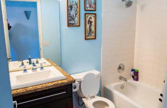 Luxury 1900 SQ FT House Huge 46 FT Pool & Hot SPA - Foto 22