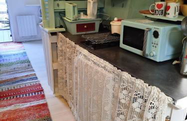 La Salamandre, studio cosy au bord de l'eau - Foto 4