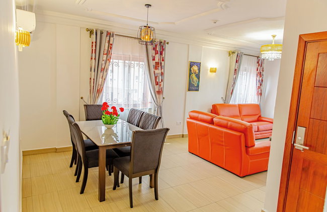 G&G Residency - Photo 1