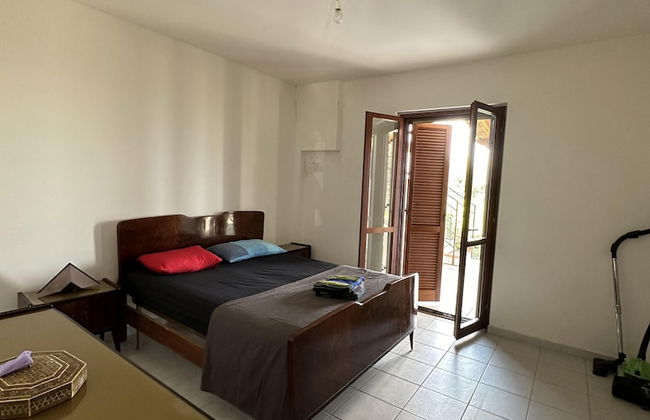 2 Bed Villa - Sleeps 4 - Pets - Garden - Parking - Foto 1