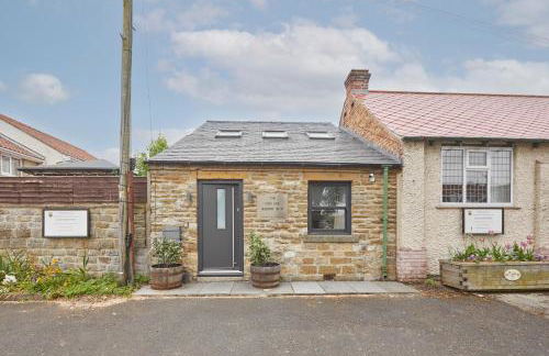 Host & Stay - The Old Jail Barber's Shop - Foto 38