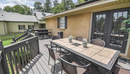 Waterfront Home with Spacious Outdoor Deck Boat Slip - Foto 4