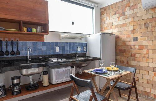 APART STUDIOS PONTAL - Aeroporto a 300 m - Praia 1,5 Km - Centro 2,5 Km - Cozinha Privativa - Mercado GBARBOSA e Padaria 450 m - Próx diversos Comércios a pé - Ar condic - Studios de 15 a 38 m2 Bem Equipados e Funcionais - Ideal Turismo e Trabalho - Foto 20