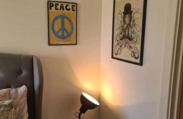 The Snuggery-Hot Tub-Free Parking-Accessible - Foto 29