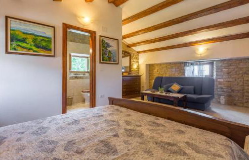 Beautiful Home In Buje With Wifi - Foto 14