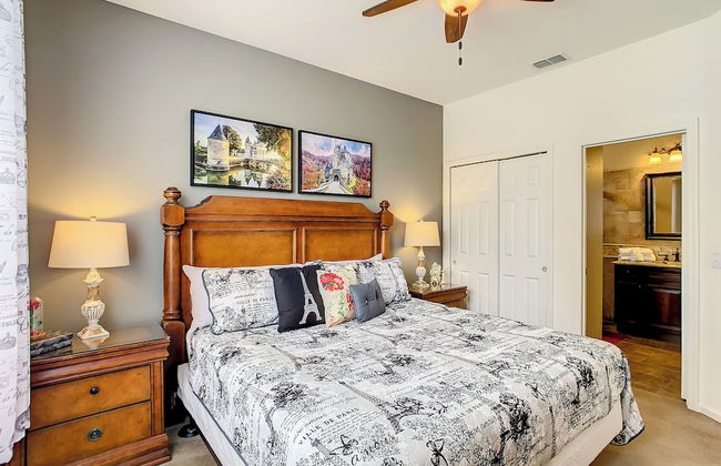 Comrow Castle Magical Getaway - Photo 9