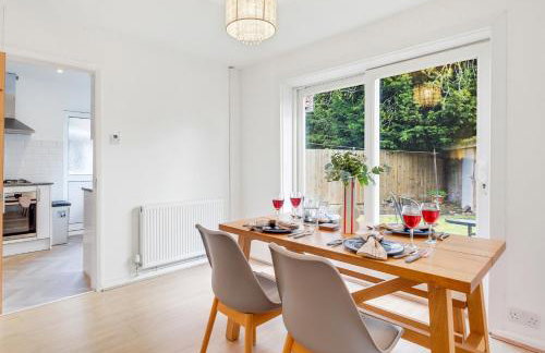 Spacious, Comfy, 3 Bed House - Free Parking - Quiet Area - In Shirley, Solihull - Near JLR, NEC, Airport, M42 - Foto 43