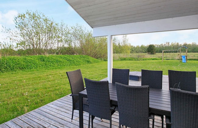 8 Person Holiday Home in Strandby - Foto 19