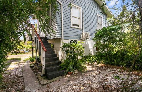 That 70’s Themed Apt Close to Coffee, Food + Shops - Foto 18