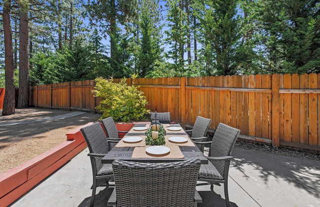 Alpenglow Chateau by Avantstay Ideal Big Bear Location w/ Pool Table & Hot Tub! - Foto 10