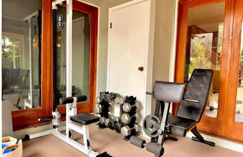 West LA - Family House & Private Yard - 10 mins from LAX & Beach - Foto 13