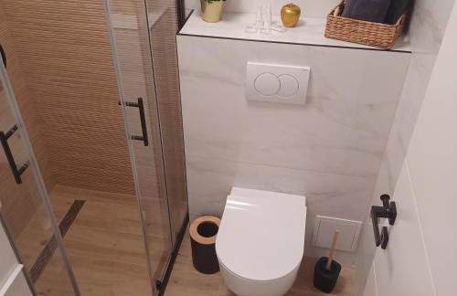 Amare Apartments - Photo 33