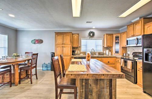 Waterfront New Orleans Home with Private Dock and Pier - Foto 11