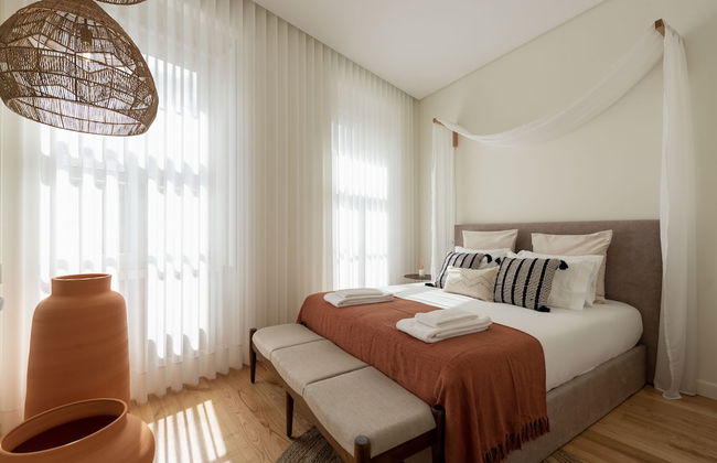 Mouzinho da Silveira 215 by LovelyStay - Foto 9