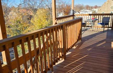 Relaxing Downtown 1 Bed, Dog Friendly Apartment with Deck, Dog Exercise Area - Foto 26