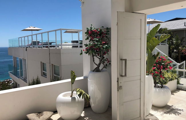 Clifton YOLO Spaces – Clifton Private Beach Villa - Foto 1