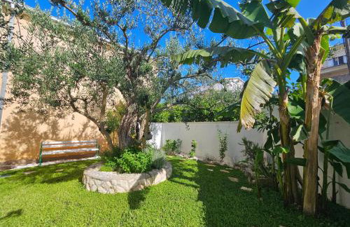 The Three Flowers Pool House - Foto 56